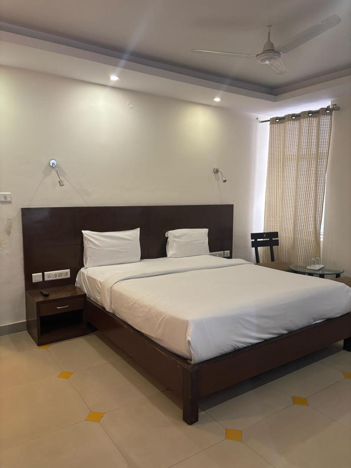 Tipsyy Heritage Heights Jaipur Eksteriør bilde