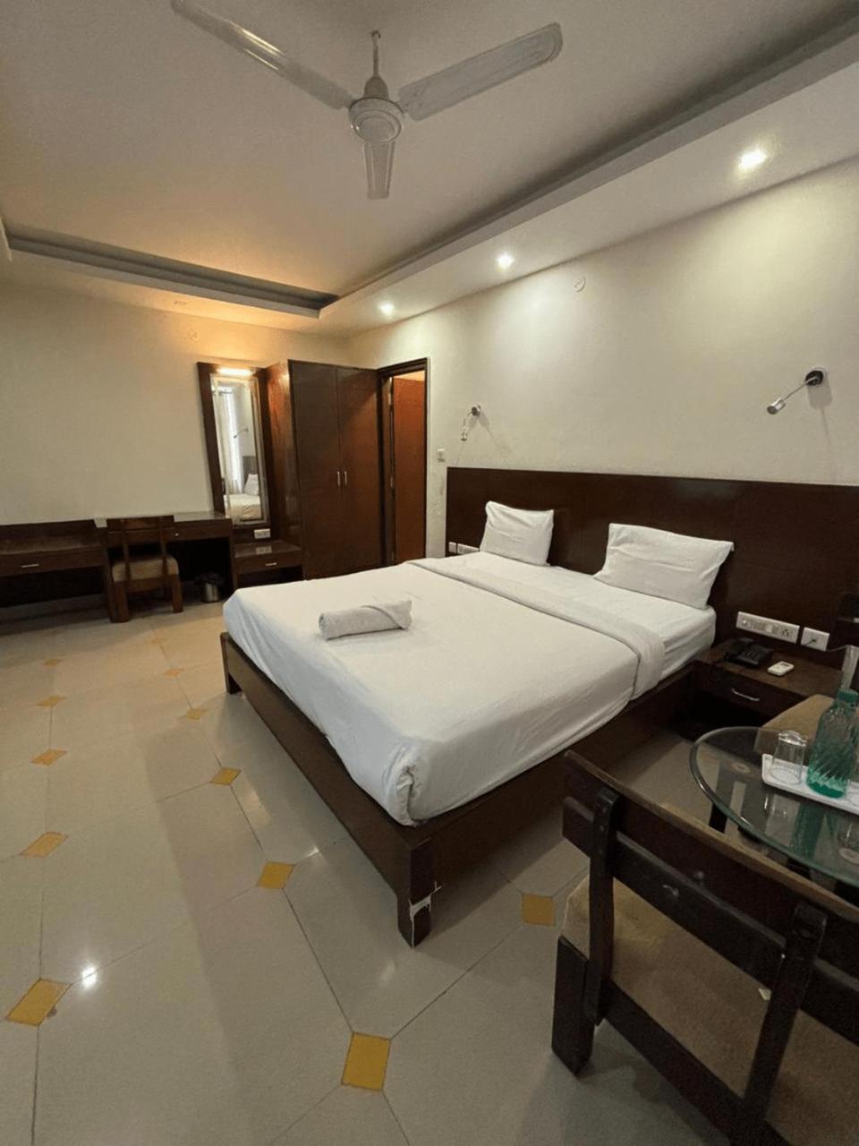 Tipsyy Heritage Heights Jaipur Eksteriør bilde